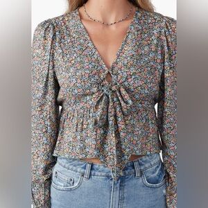 O'Neill Audrey Floral Print Tie Front Blouse size small